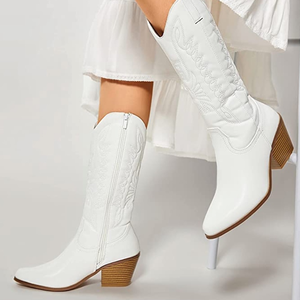 Cowboy Western Off White Tall Stacked Heel boots for women size 11